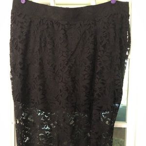 NWT Torrid all lace skirt